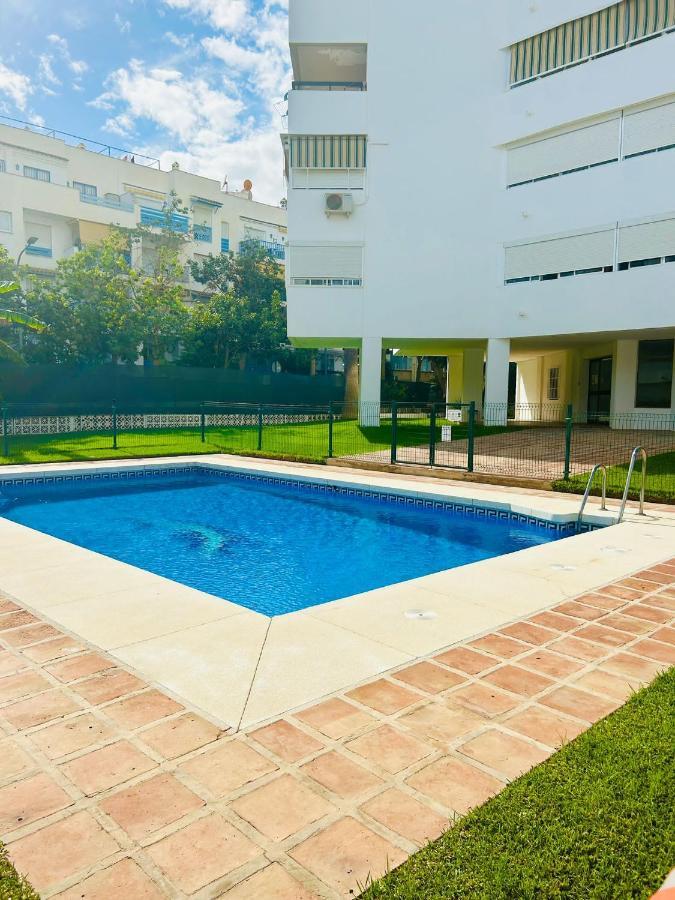 Playamar Vista Al Mar I Apartment Торемолинос Екстериор снимка